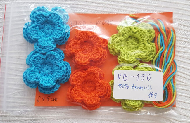 6 st virkade blommor, ca 5cm - Bild 6