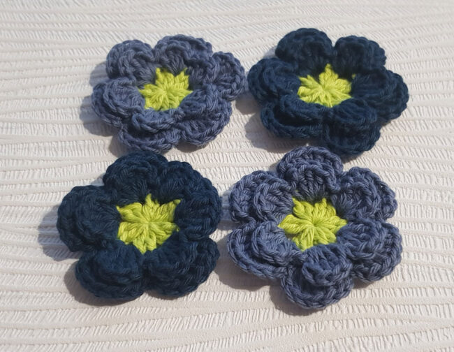 4 st virkade blommor, 5,5 cm - Bild 3