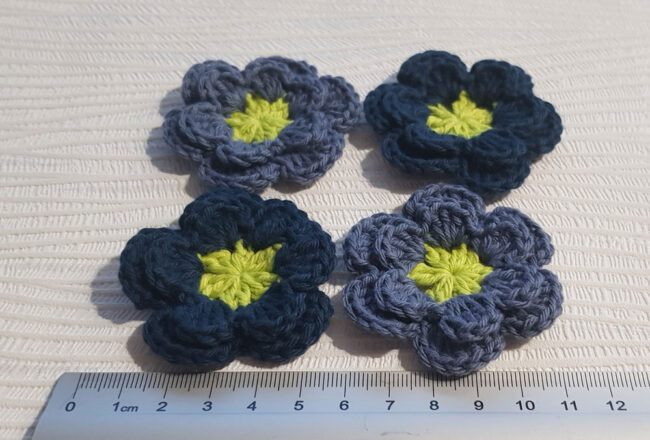 4 st virkade blommor, 5,5 cm - Bild 5